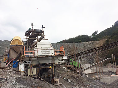 時產50-80噸的小型移動砂石料生產設備砂石料加工效果如何？多少錢一套？