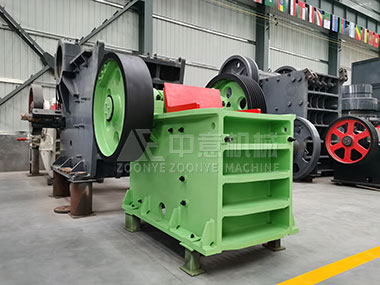 時產(chǎn)1000噸C160顎式破碎機&mdash;大型礦山硬巖粗碎設(shè)備