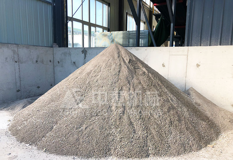 篩分出的細(xì)沙